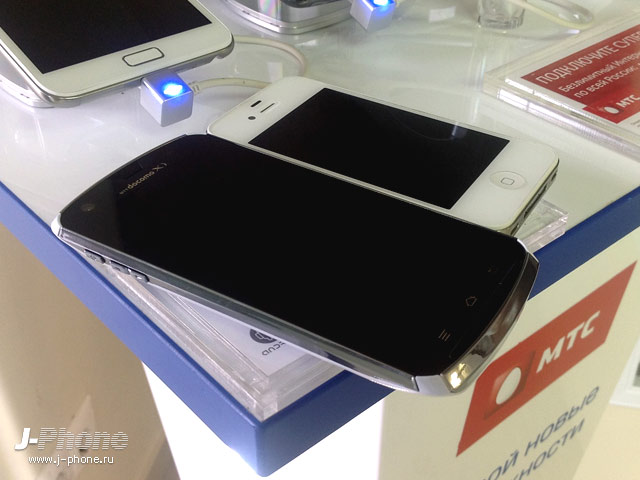 docomo f-10d