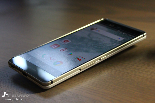 Fujitsu ARROWS Nx F-01J