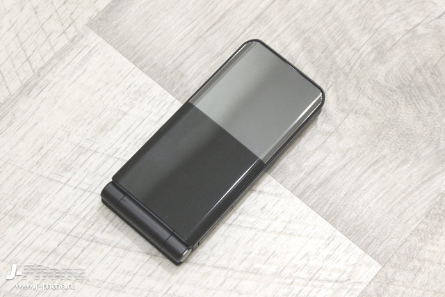Обзор Fujitsu ARROWS Phone F-03L