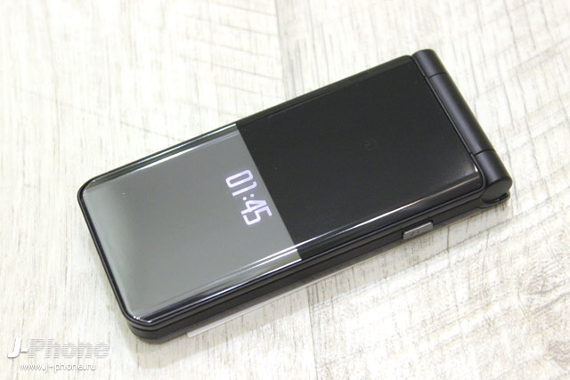 Обзор Fujitsu ARROWS Phone F-03L