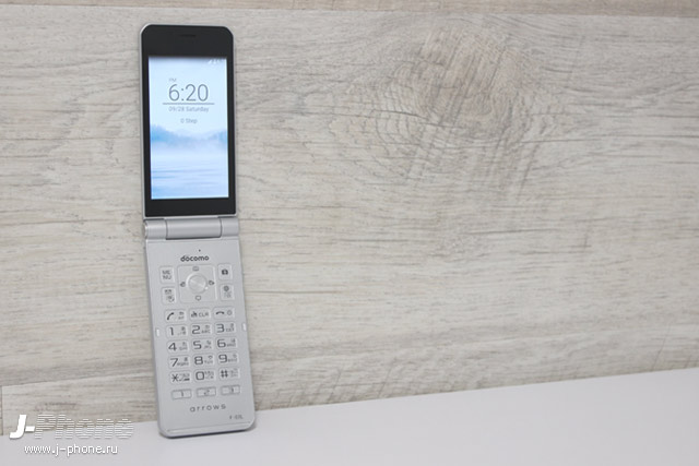 Fujitsu ARROWS Phone 3 F-03L