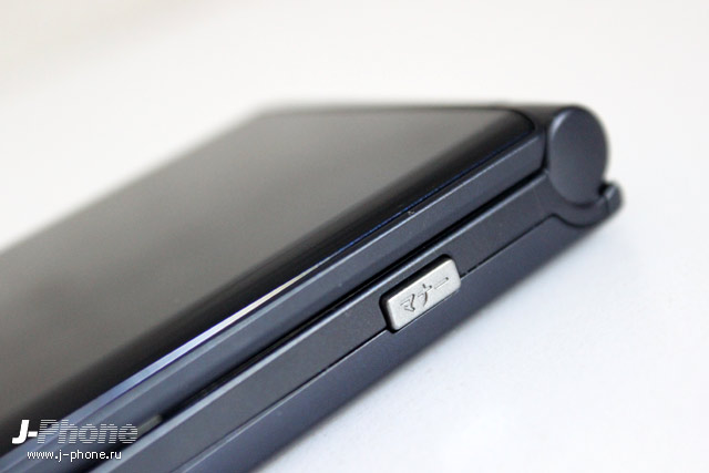 Обзор кнопочной Android раскладушки Fujitsu ARROWS Basic F-41C