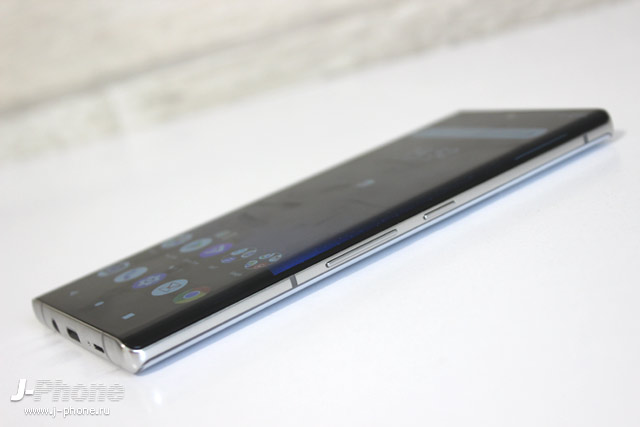 Обзор японского защищенного смартфона Fujitsu Arrows Nx9 F-52A