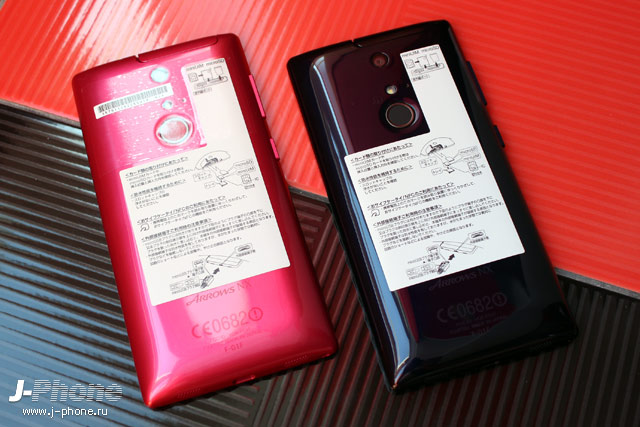 Японский смартфон Fujitsu Arrows NX Docomo F-01F в розовом цвете