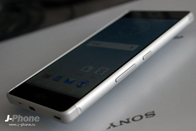 Fujitsu ARROWS M03