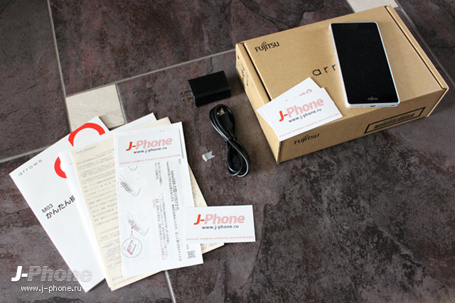 Fujitsu ARROWS M03