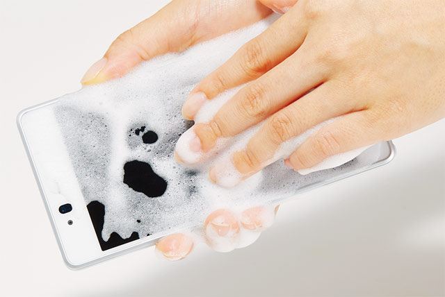 Fujitsu ARROWS M04