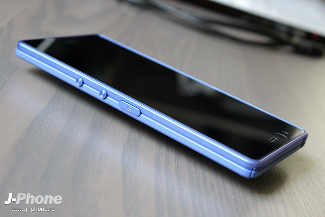 Fujitsu ARROWS M04