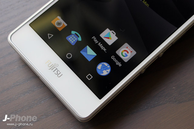 Fujitsu ARROWS M04