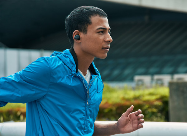 Pioneer представил спортивные bluetooth наушники E8 True Wireless Pioneer представил спортивные bluetooth наушники E8 True Wireless