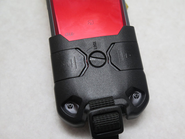 крепеж с карабином (RS7H001K) для Kyocera TORQUE X01 крепеж с карабином (RS7H001K) для Kyocera TORQUE X01