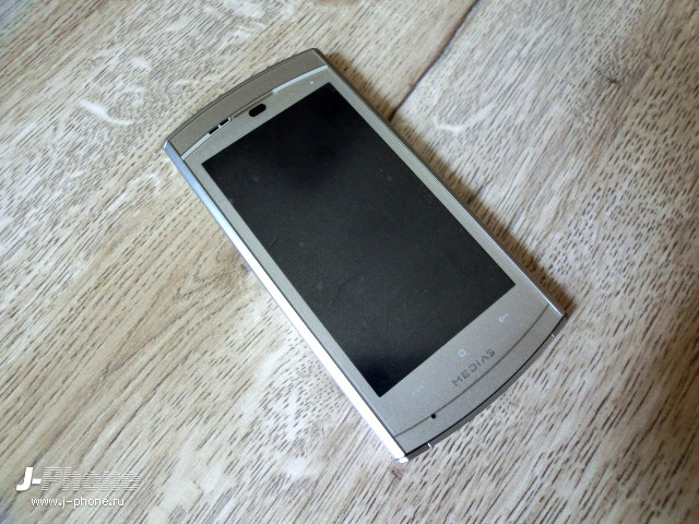 купить японские телефоны Docomo N-06C Medias WP
