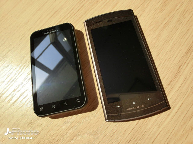 японские телефоны Nec Docomo N-06C Medias WP Amadana