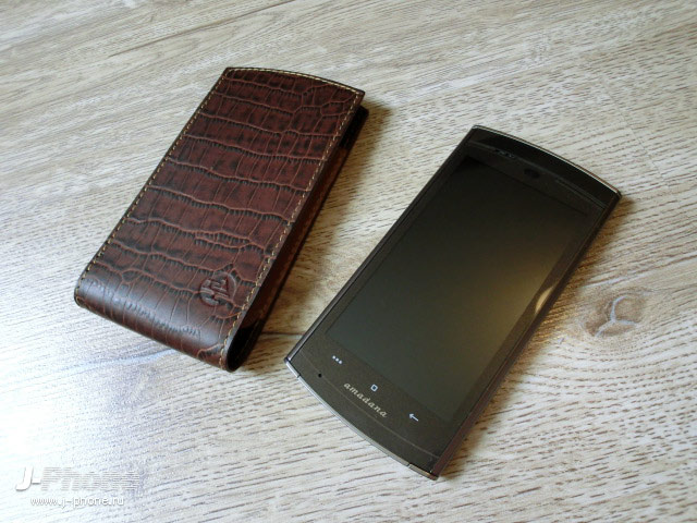 японские телефоны Nec Docomo N-06C Medias WP Amadana