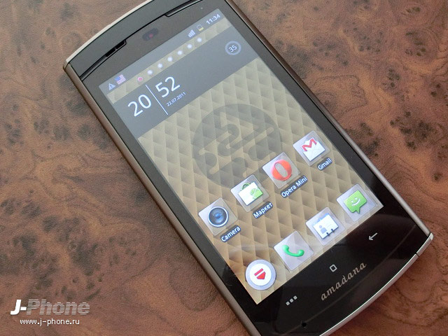 японские телефоны Nec Docomo N-06C Medias WP Amadana