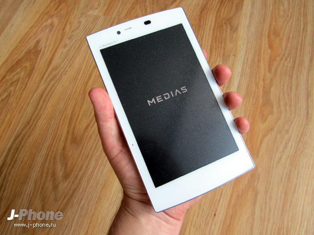 nec docomo n-08d medias tab ul