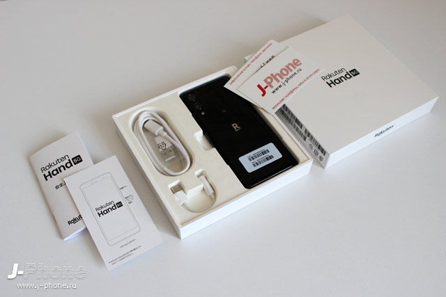 Компактный японский смартфон Rakuten Hand 5G
