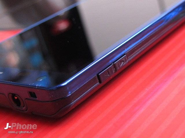 docomo sh-02e aquos phone zeta