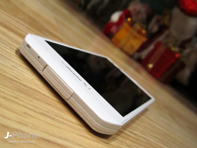 sharp docomo sh-02e aquos phone zeta sharp docomo sh-02e aquos phone zeta
