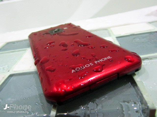 sharp docomo sh-02e водонепроницаемость