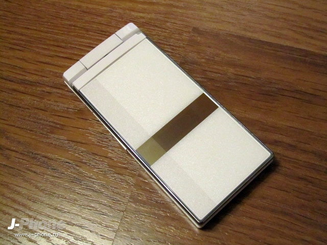 Sharp Docomo SH-03D