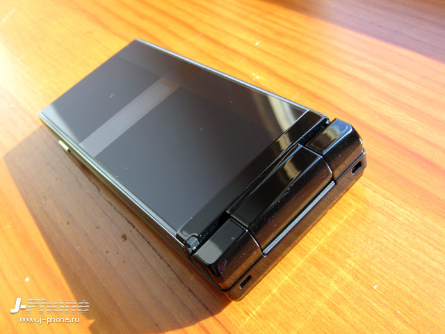 Sharp Docomo SH-03D