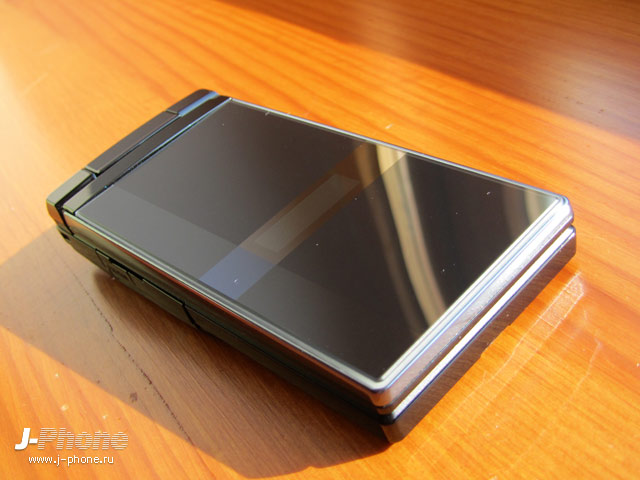 Sharp Docomo SH-03D