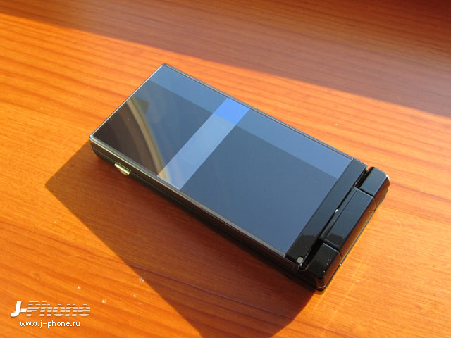 Sharp Docomo SH-03D