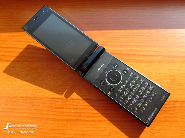 Sharp Docomo SH-03D