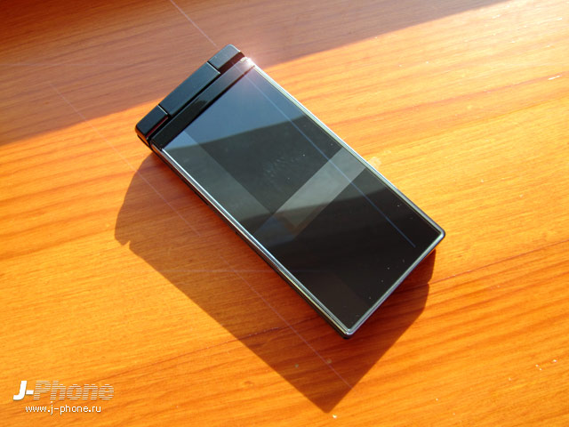 Sharp Docomo SH-03D