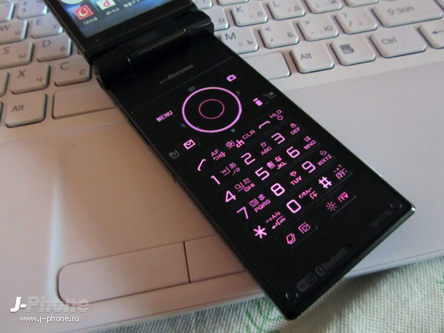 Sharp Docomo SH-03D