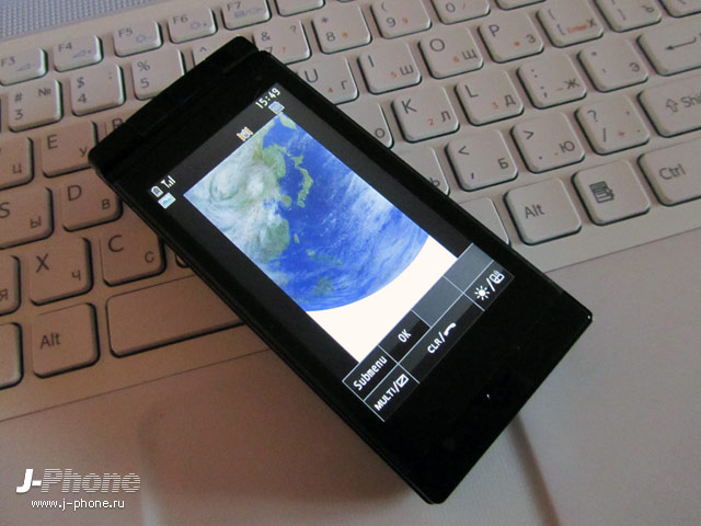 Sharp Docomo SH-03D
