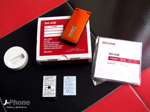 японский телефон sharp docomo sh-03e
