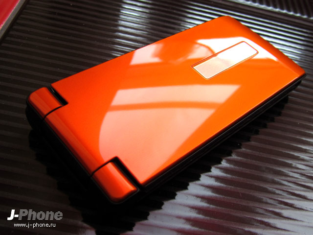 японский телефон sharp docomo sh-03e