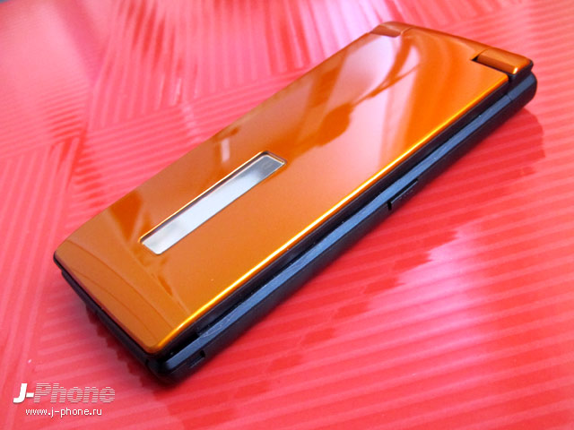 японский телефон sharp docomo sh-03e