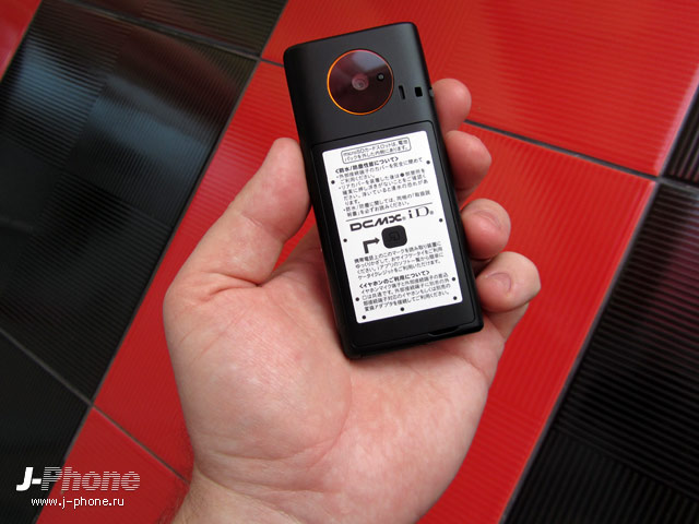 японский телефон sharp docomo sh-03e