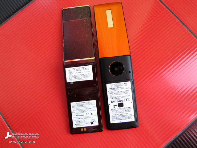 японский телефон sharp docomo sh-03e