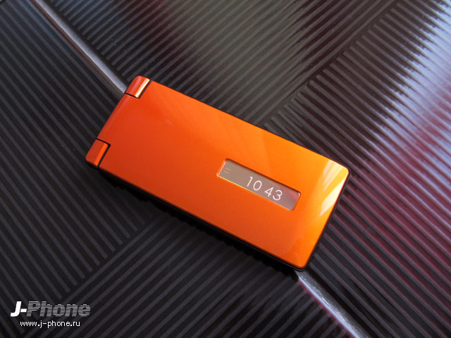 японский телефон sharp docomo sh-03e
