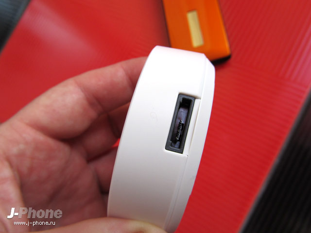японский телефон sharp docomo sh-03e