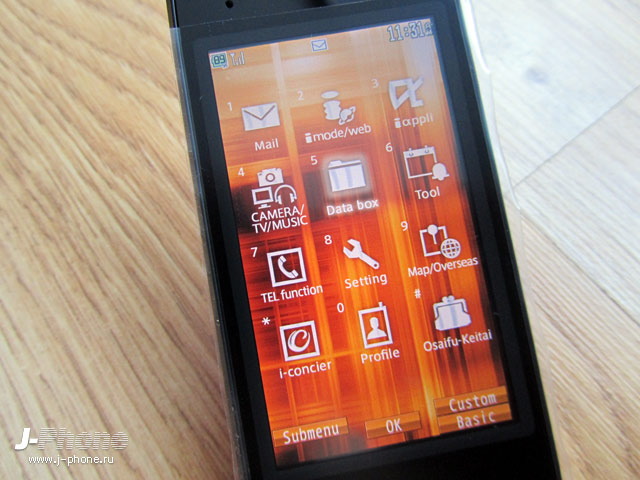 японский телефон sharp docomo sh-03e