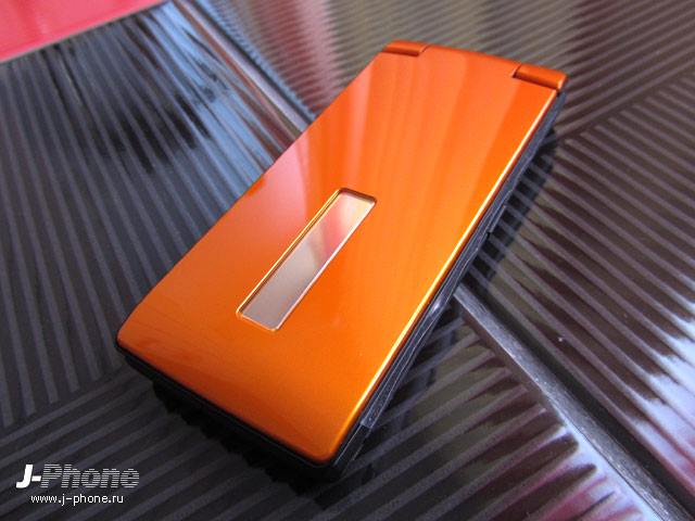 японский телефон sharp docomo sh-03e