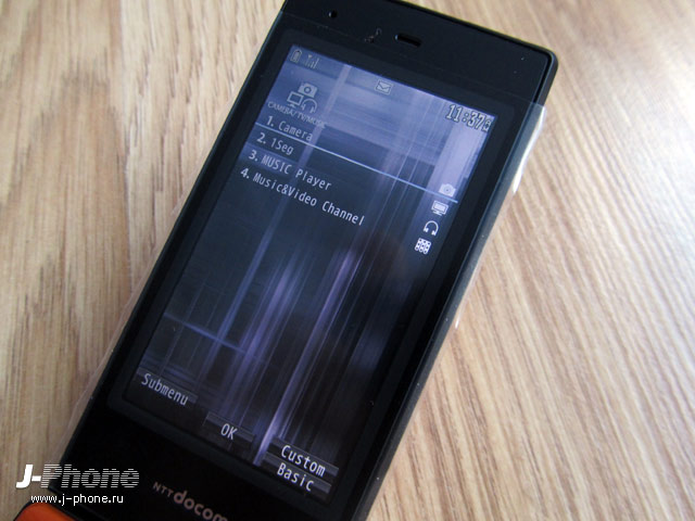 японский телефон sharp docomo sh-03e