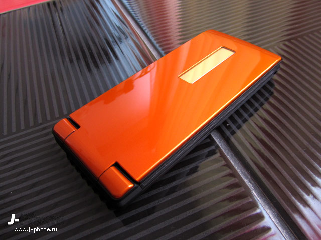 японский телефон sharp docomo sh-03e