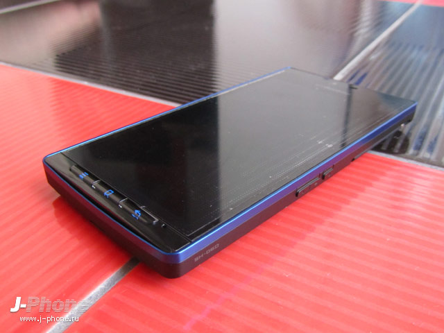 sharp docomo sh-06d