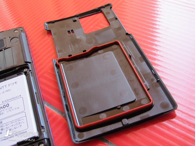 sharp docomo sh-06d