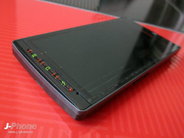 sharp docomo sh-06d nerv