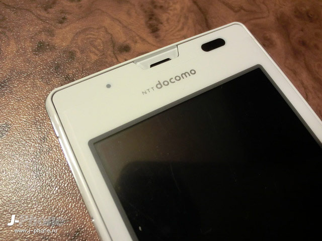 японские телефоны Docomo SH-13C