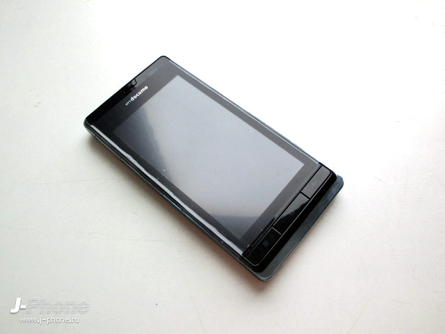 японские телефоны Docomo SH-13C