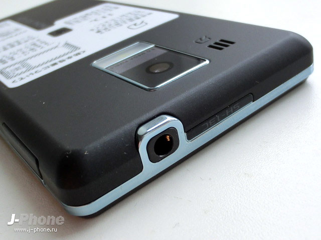 японские телефоны Docomo SH-13C