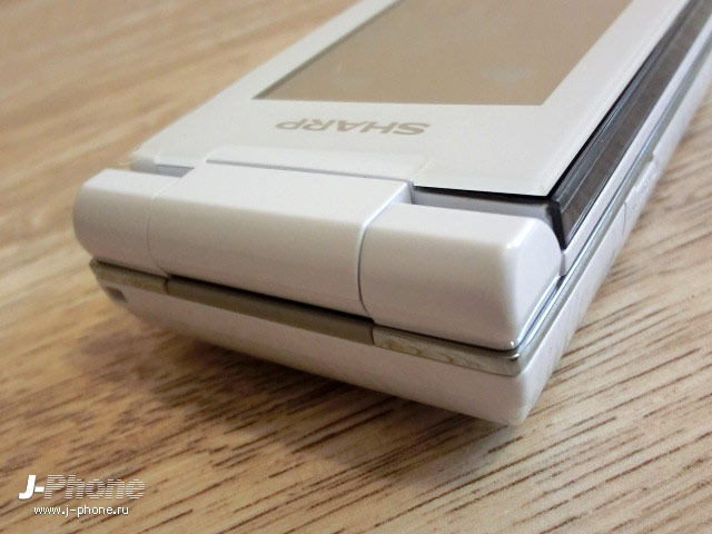 купить японские телефоны Sharp SH7228U